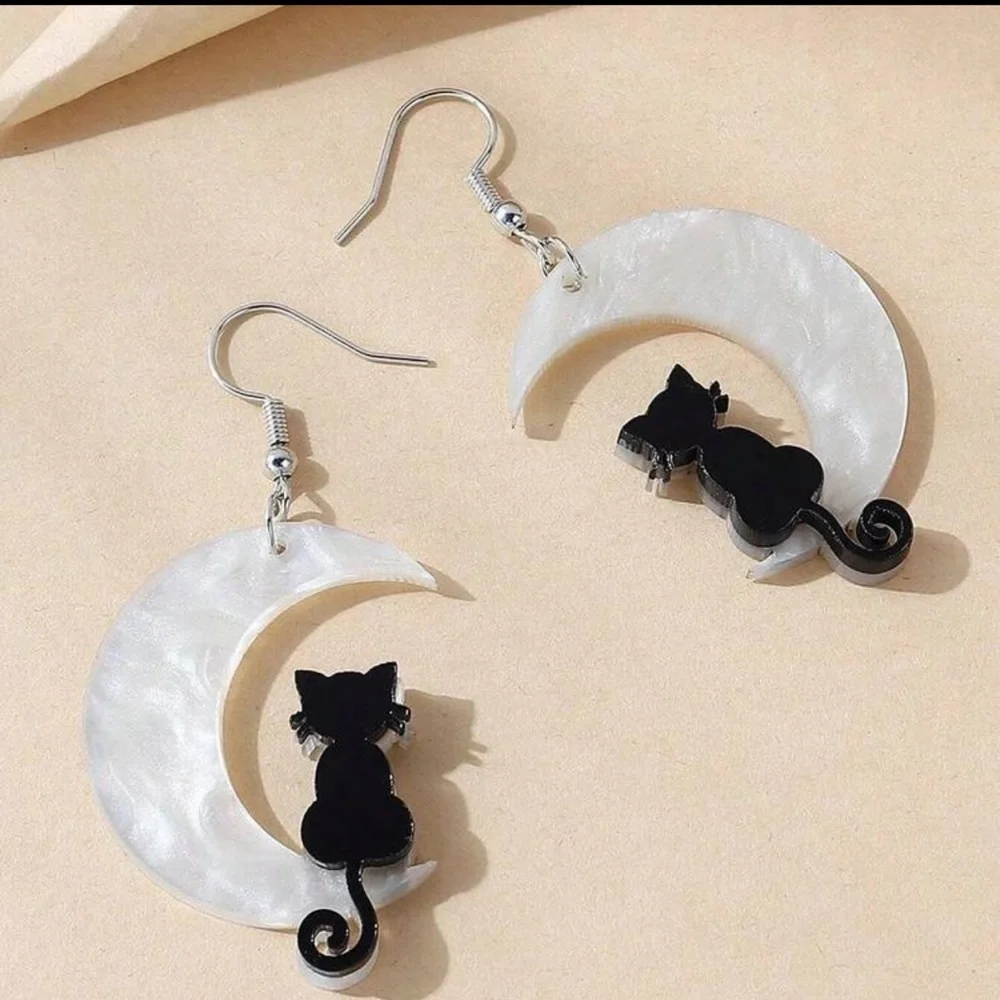 🐈‍⬛  Black Cat & Crescent Moon Pendant Earrings❗️ Bohemian Style Earrings❗️
